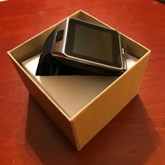 GV08 SMARTWATCH - Picture 2 of 7